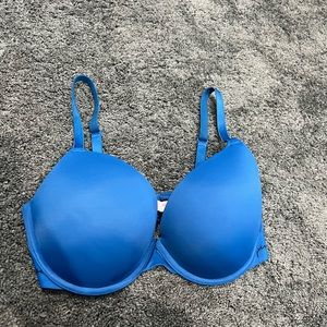 Victoria’s Secret pink Wear everywhere push-up bra 34DD cobalt blue